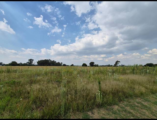 2,250M² VACANT LAND FOR SALE IN VAALPARK